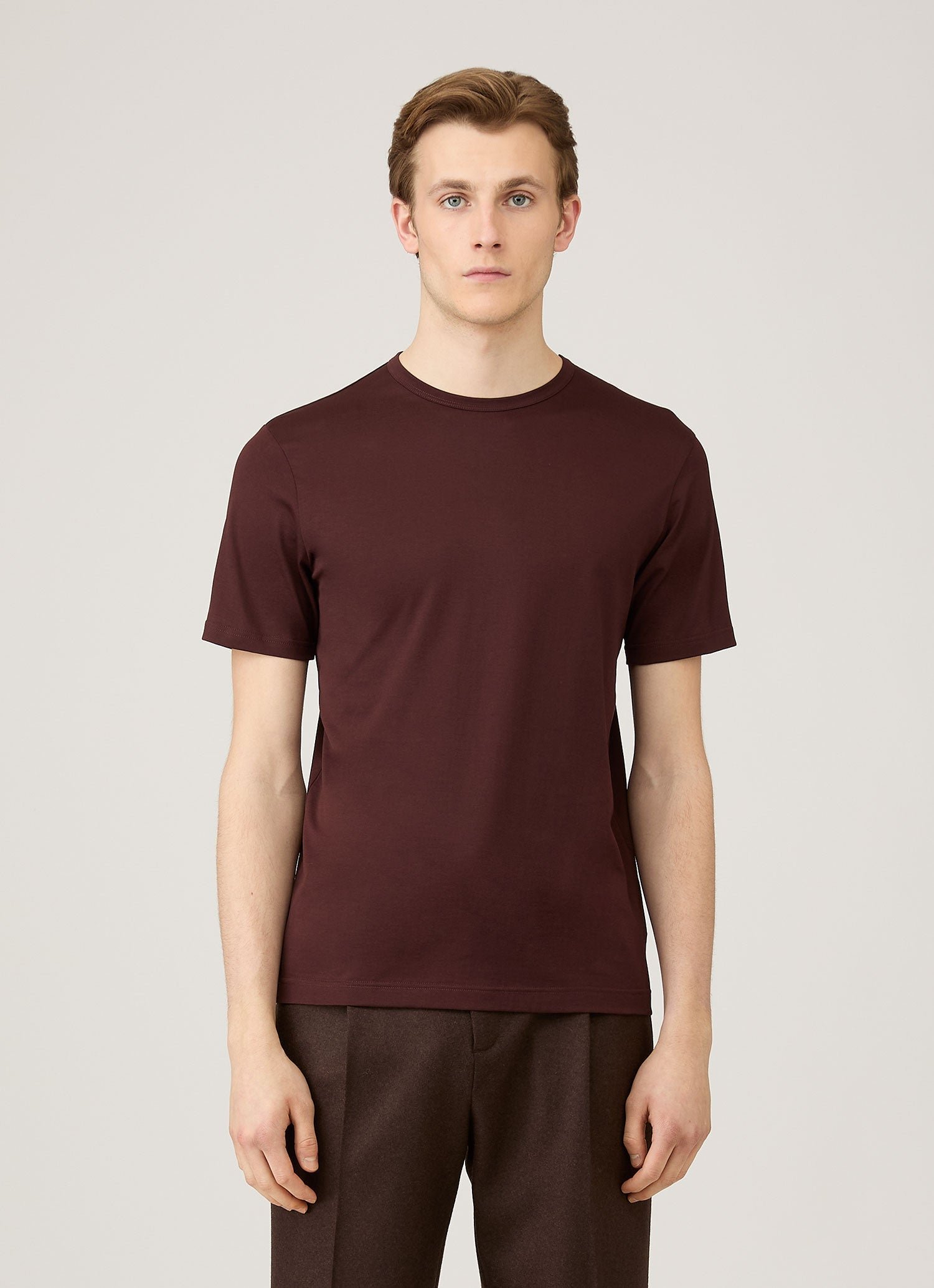 Men's Classic T-shirt in Bakelite - Image 2