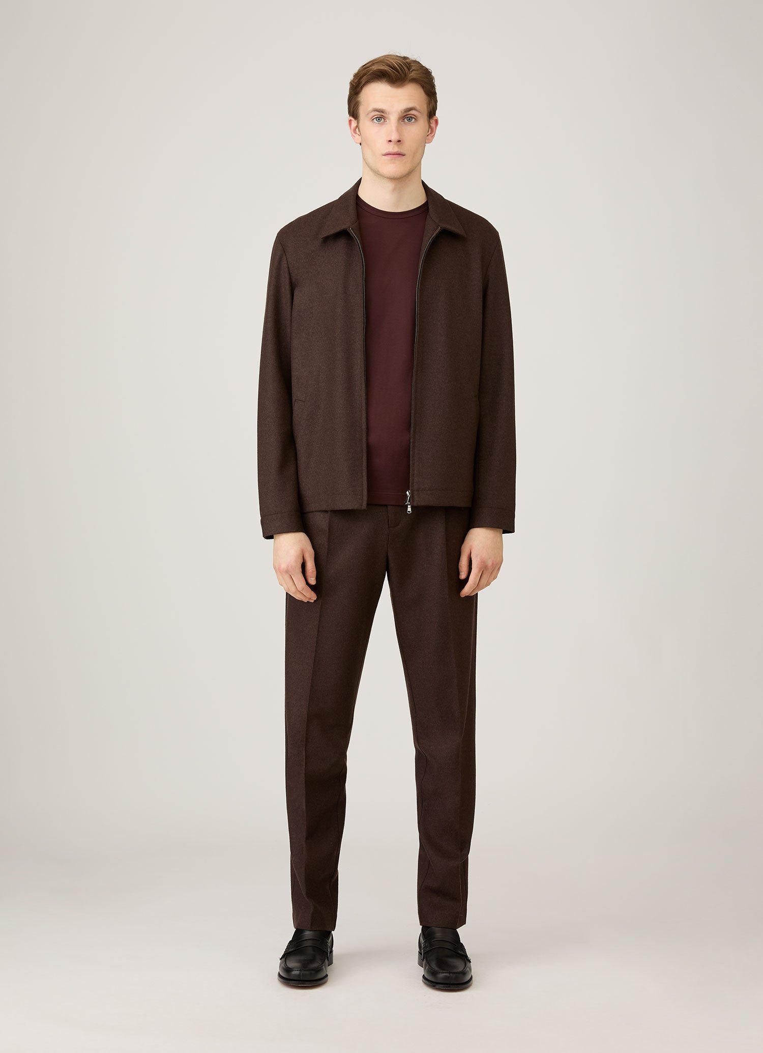 Men's Classic T-shirt in Bakelite - Image 3