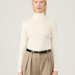 Women's Ribbbed Roll Neck in Ecru